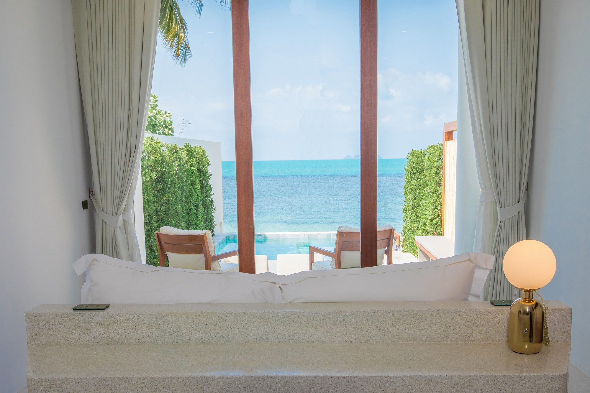 1 Bedroom Beachfront With Private Pool
